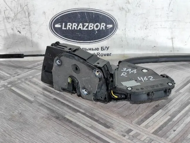 Замок задний правый Land Rover DISCOVERY 5 L462