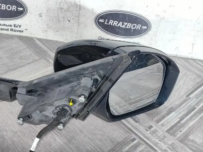 Зеркало правое Land Rover DISCOVERY 5 L462