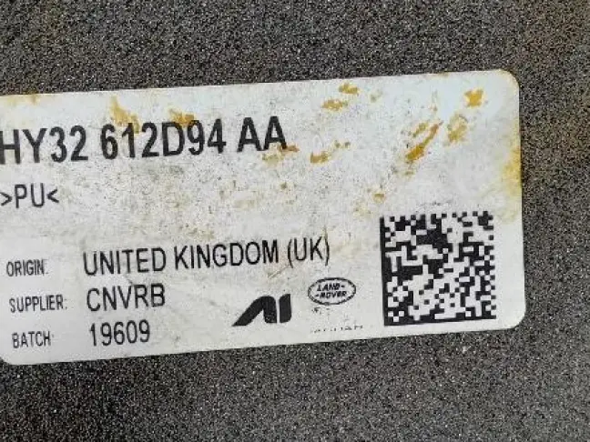 Ремень безопасности задний Discovery 5 L462