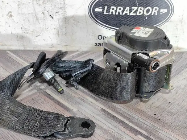 Ремень безопасности Land Rover Discovery 5 L462