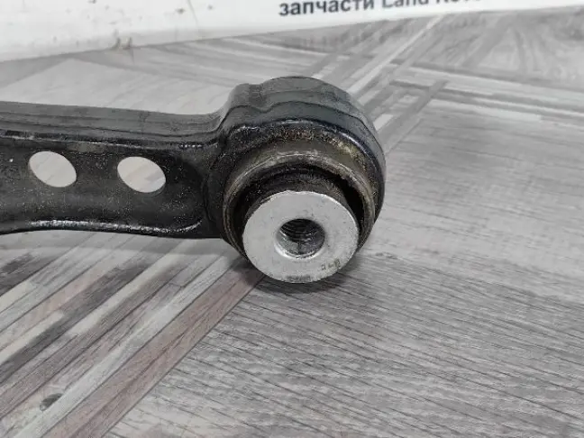 Рычаг передний левый прямой Range Rover 4 L405