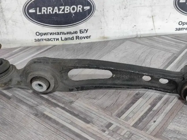 Рычаг передний левый прямой Range Rover 4 L405