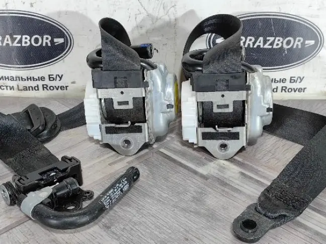 Ремень безопасности перед Jaguar E-Pace 2017-2021