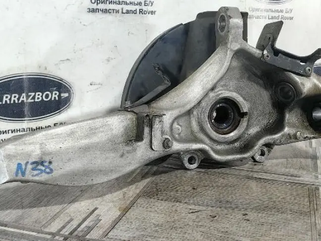 Кулак передний левый Range Rover L405 L494 2012+