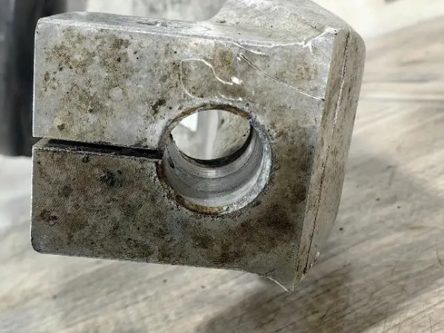 Кулак передний левый Range Rover L405 L494 2012+