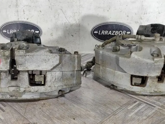Тормоза передние комплект Land Rover Discovery 5