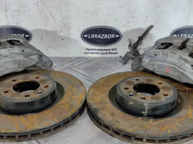 Тормоза передние комплект Land Rover Discovery 5