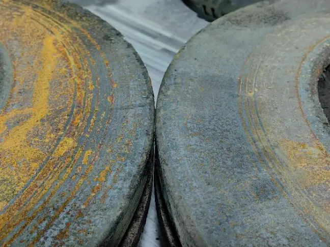 Тормоза передние комплект Land Rover Discovery 5