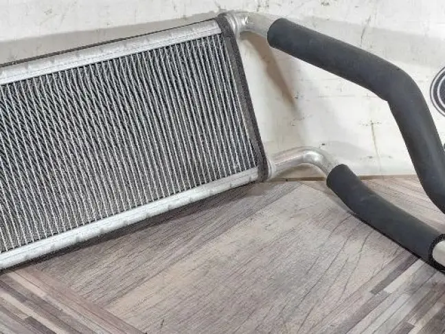 Радиатор печки  Land Rover Discovery 5 L462