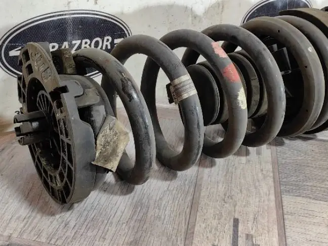 Пружина задняя пара Range Rover Sport 2 L494