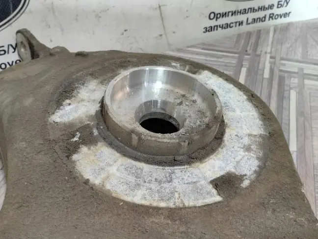 Рычаг задний правый нижний Range Rover L494