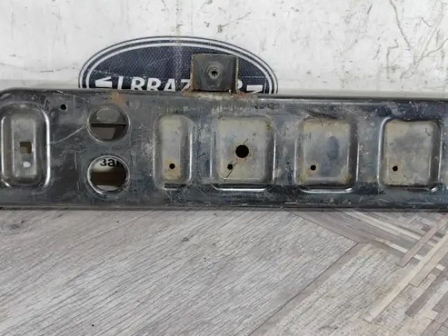 Опора радиаторов Range Rover Evoque I L538 204DT