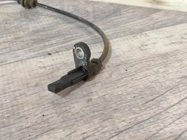 Датчик АБС передний Range Rover Evoque 2 L551