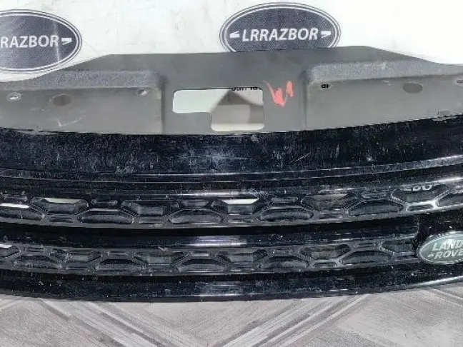 Решетка радиатора Land Rover Discovery 5 L462