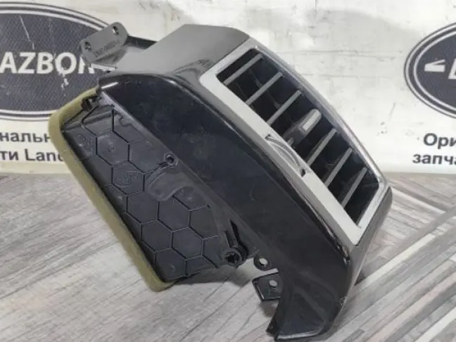 Дефлектор воздуховода Land Rover Discovery 5 L462