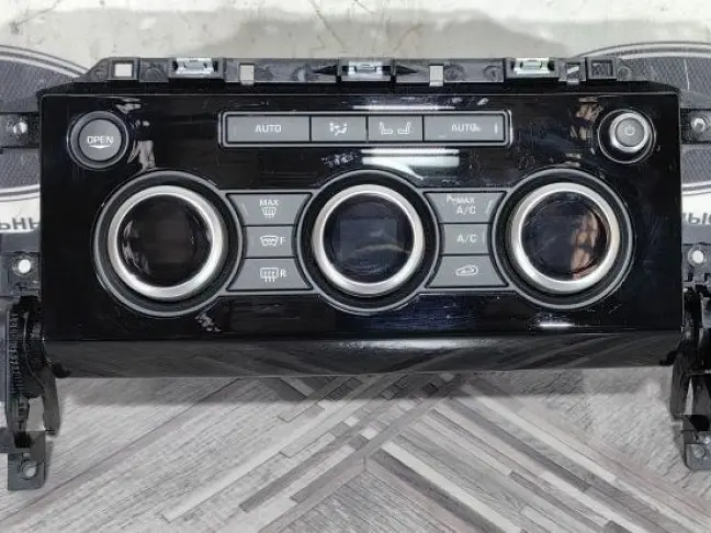Блок управления климатом Discovery 5 L462