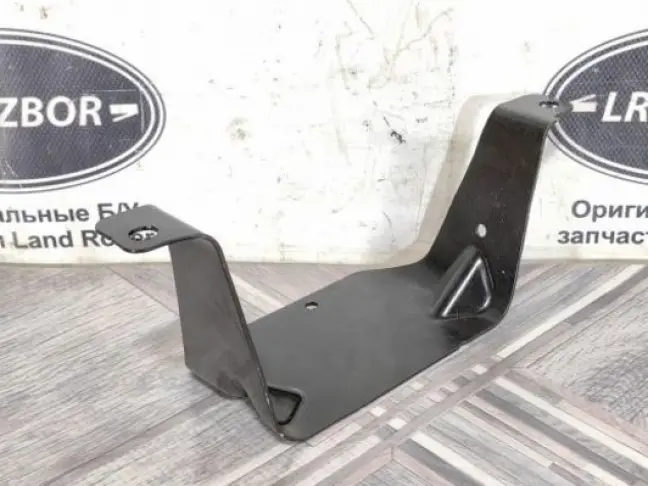 Кронштейн дуг правый  Range Rover Sport 2 L494