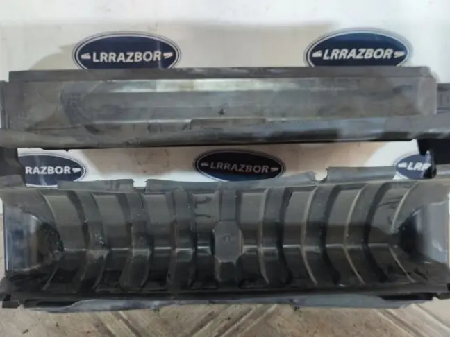 Диффузор радиатора  DISCOVERY 3 L319