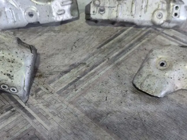 Термозащита коллектора DISCOVERY 3 L319 2.7