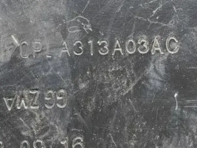 Кронштейн левый  Range Rover Sport 2 L494