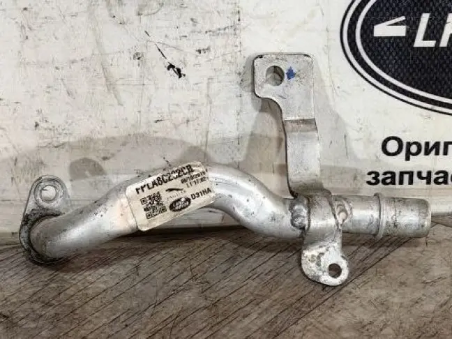 Патрубок охлаждения Range Rover Sport 2