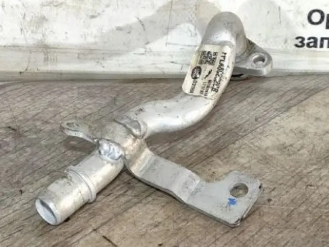 Патрубок охлаждения Range Rover Sport 2