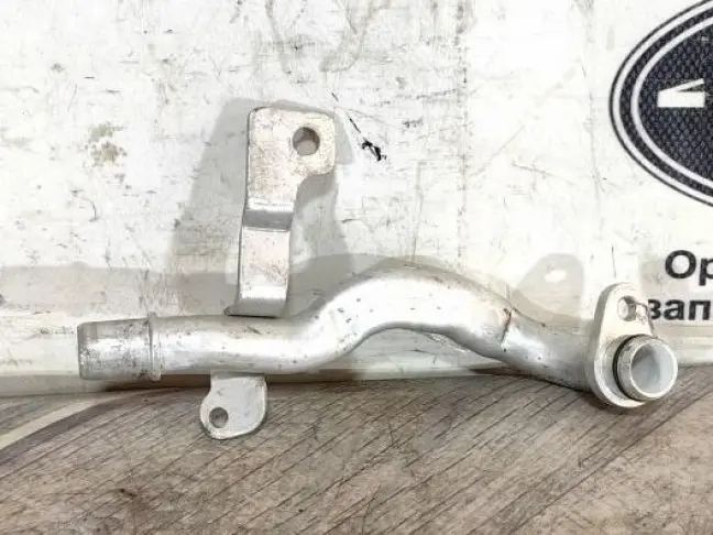 Патрубок охлаждения Range Rover Sport 2