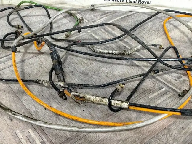 Трубка пневмо Range Rover Sport L320 05-12