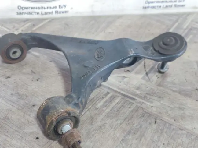 Рычаг передний верхний левый Land Rover Sport L320