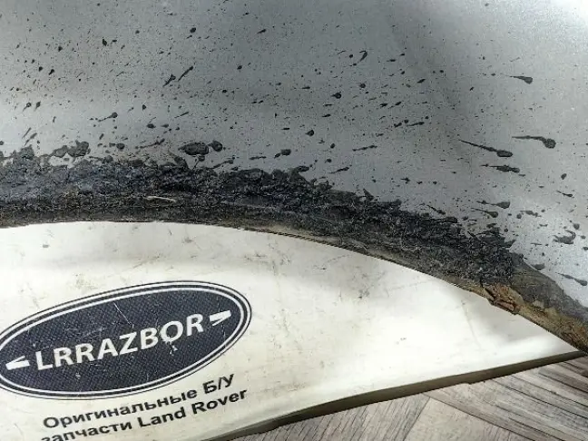 Крыло переднее правое Land Rover Sport L320 09-13