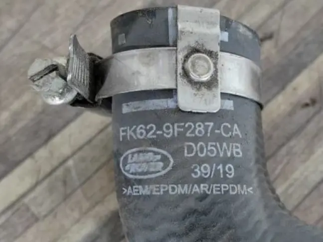 Патрубок воздушный Range Rover Sport 2 L494