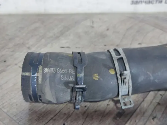 Патрубок Land Rover Range Rover Sport L320 5.0