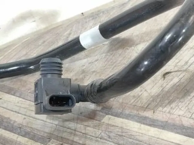 Трубка вакуумная Range Rover Sport 2 L494