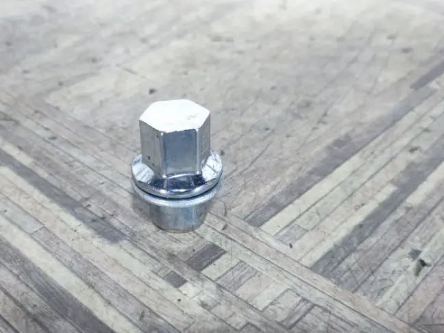 Гайка колеса Land Rover Range Rover L322 L320