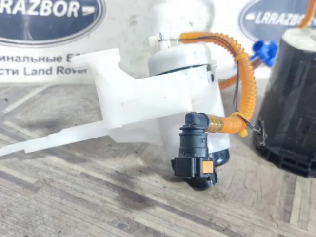 Насос топливный Range Rover Sport L320 2009-2013