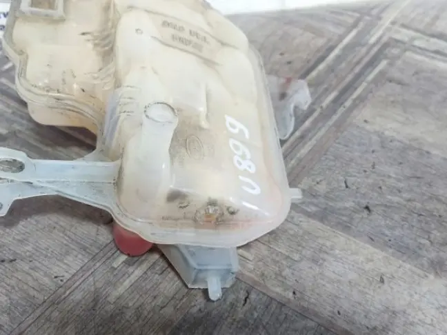 Бачок расширительный Range Rover Sport L320