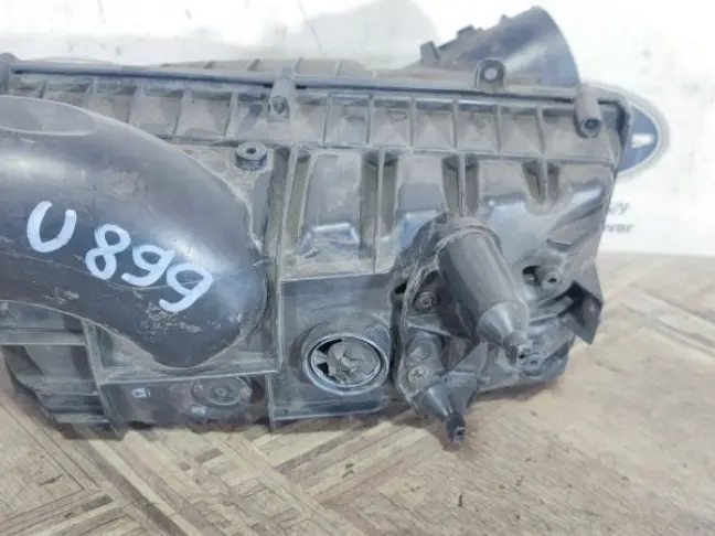 Корпус воздушного фильтра правый Range Rover L320