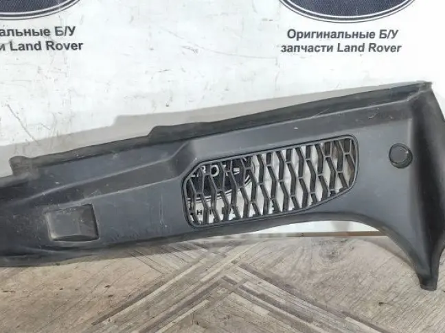 Обшивка багажника правая  Disсovery 5 L462