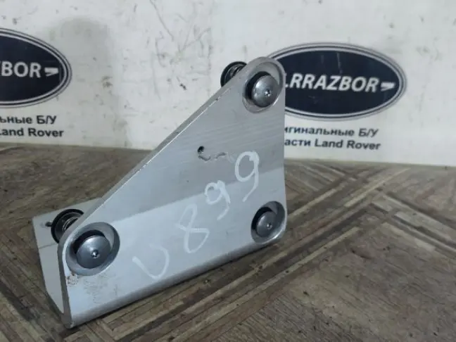 Кронштейн компрессора подвески AMK L319 L320