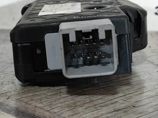 Моторчик люка  Disсovery 5 L462