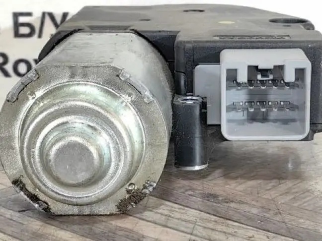 Моторчик люка Range Rover Sport 2 L494