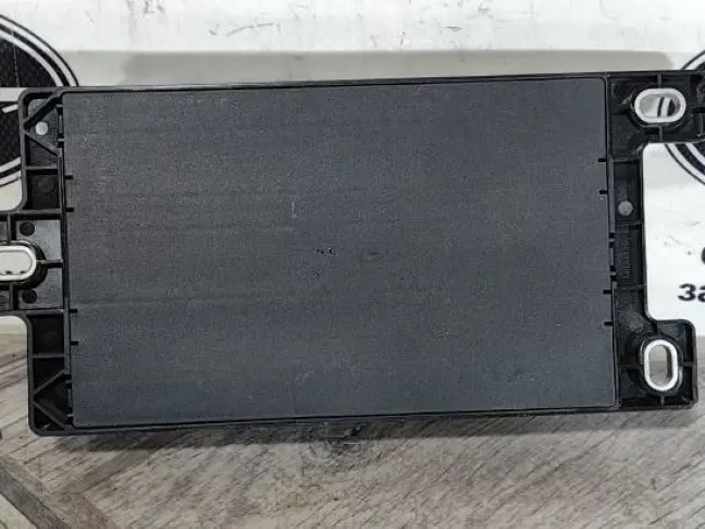 Блок предохранителей Jаguаr Е-Pаcе Х540