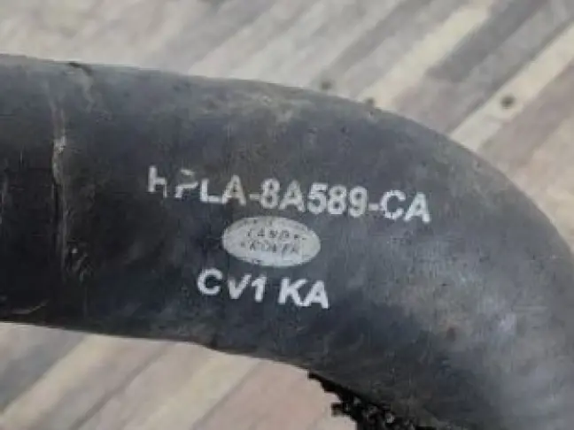 Патрубок охлаждения Range Rover Sport 2 L494