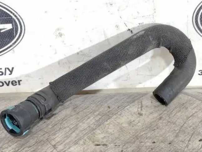 Патрубок охлаждения Range Rover Sport 2 L494