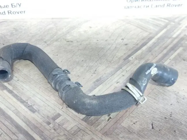 Патрубок Range Rover Sport L320 09-13 5.0