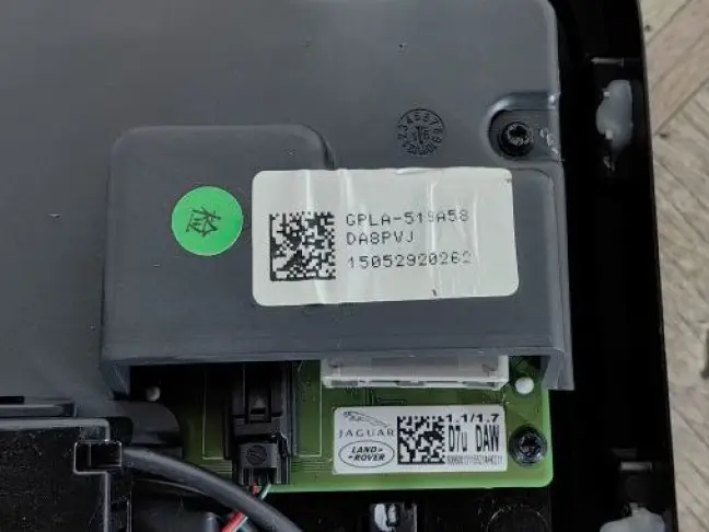 Плафон салонный Range Rover Sport 2 L494