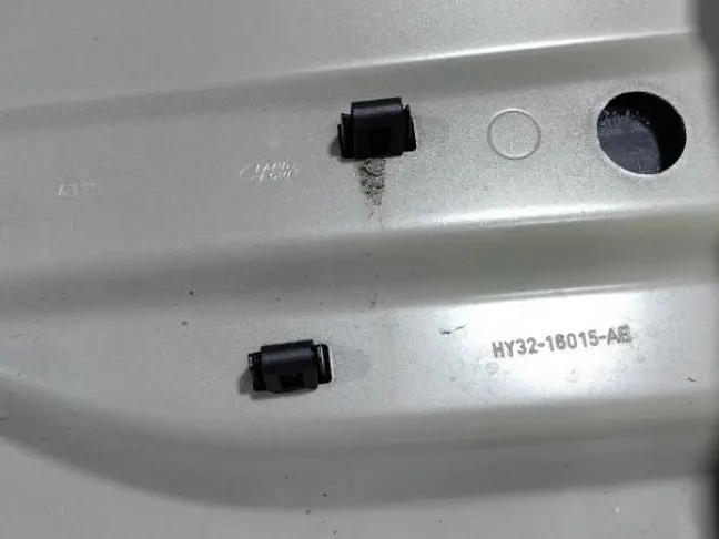 Крыло переднее правое Disсovery 5 L462