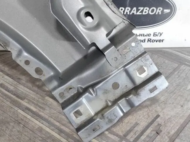 Крыло переднее правое Disсovery 5 L462