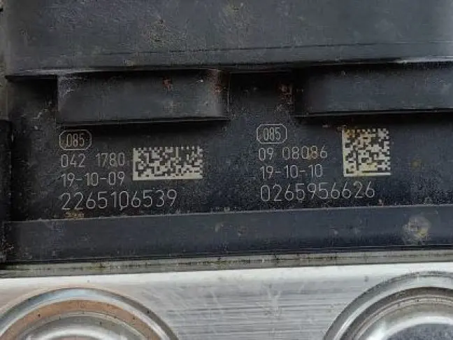 Блок управления ABS Range Rover Sport 2 L494