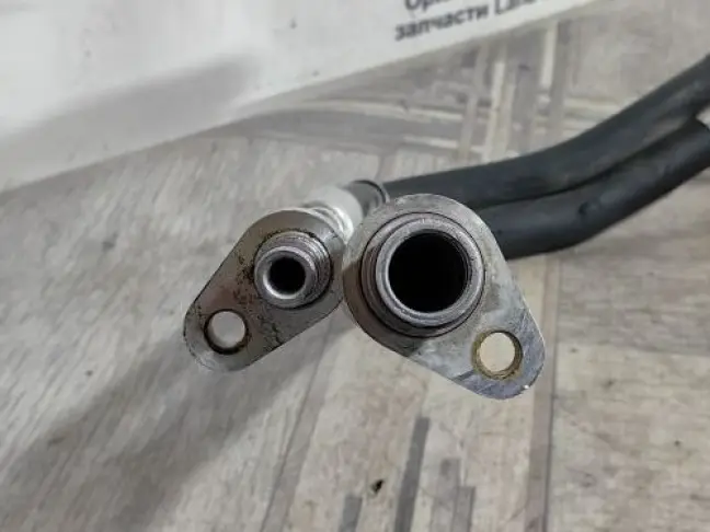 Трубка кондиционера задняя Disсovery 5 L462